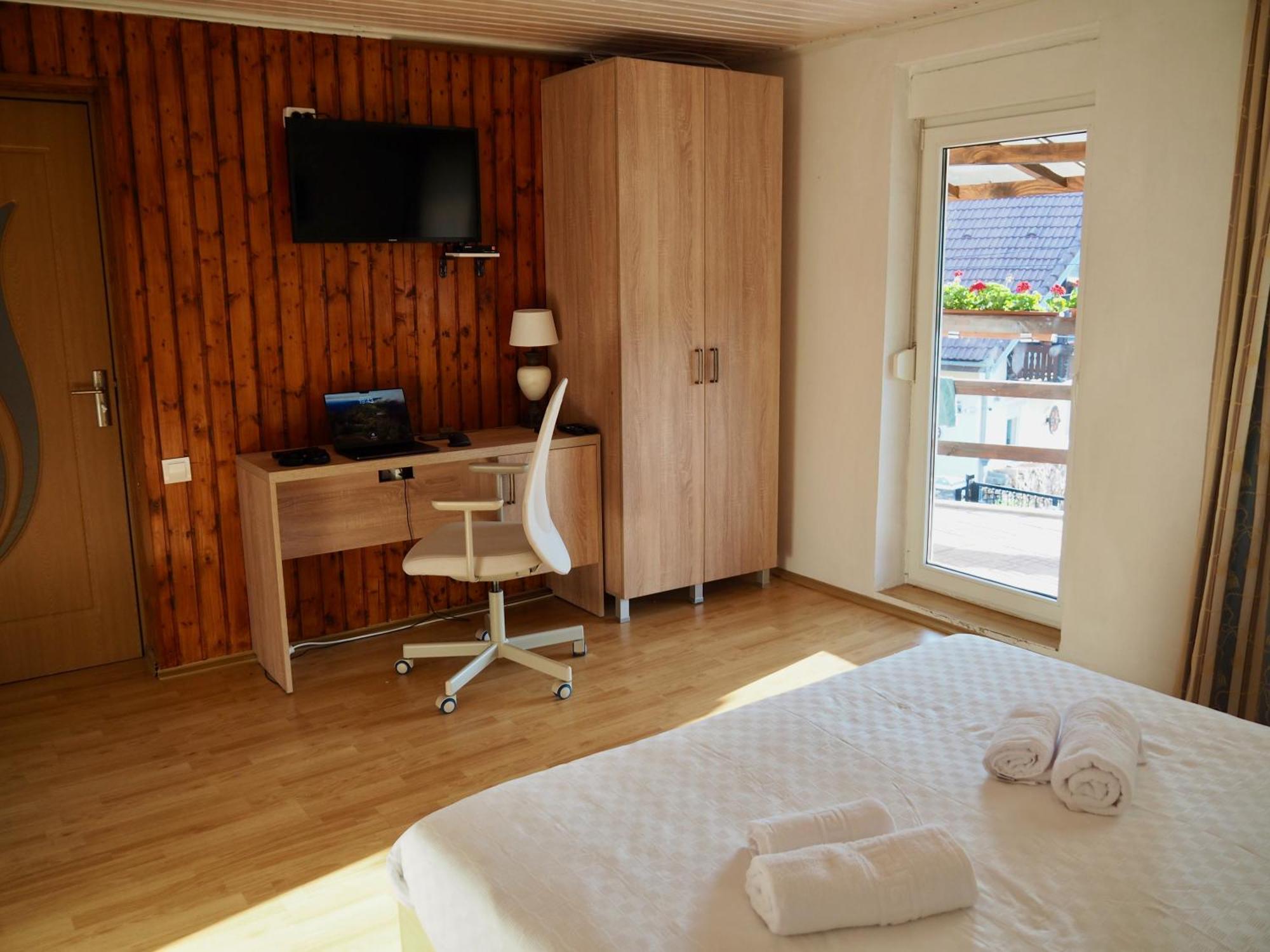 Holiday House Ferencfalva Kültér fotó